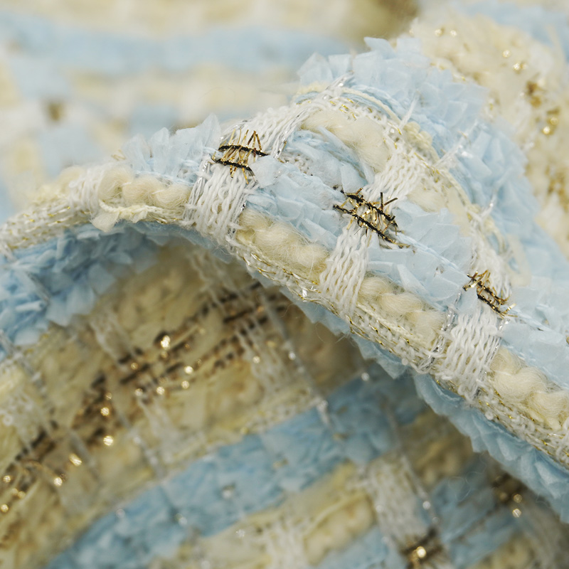 Sewing Tweed Fabric - ライトブルーベージュの格子柄ブークレツイード生地、メタリック糸織り生地、女性用コート、スーツ、ジャケット、ドレスの縫製DIY用、柔らかくエレガント。
