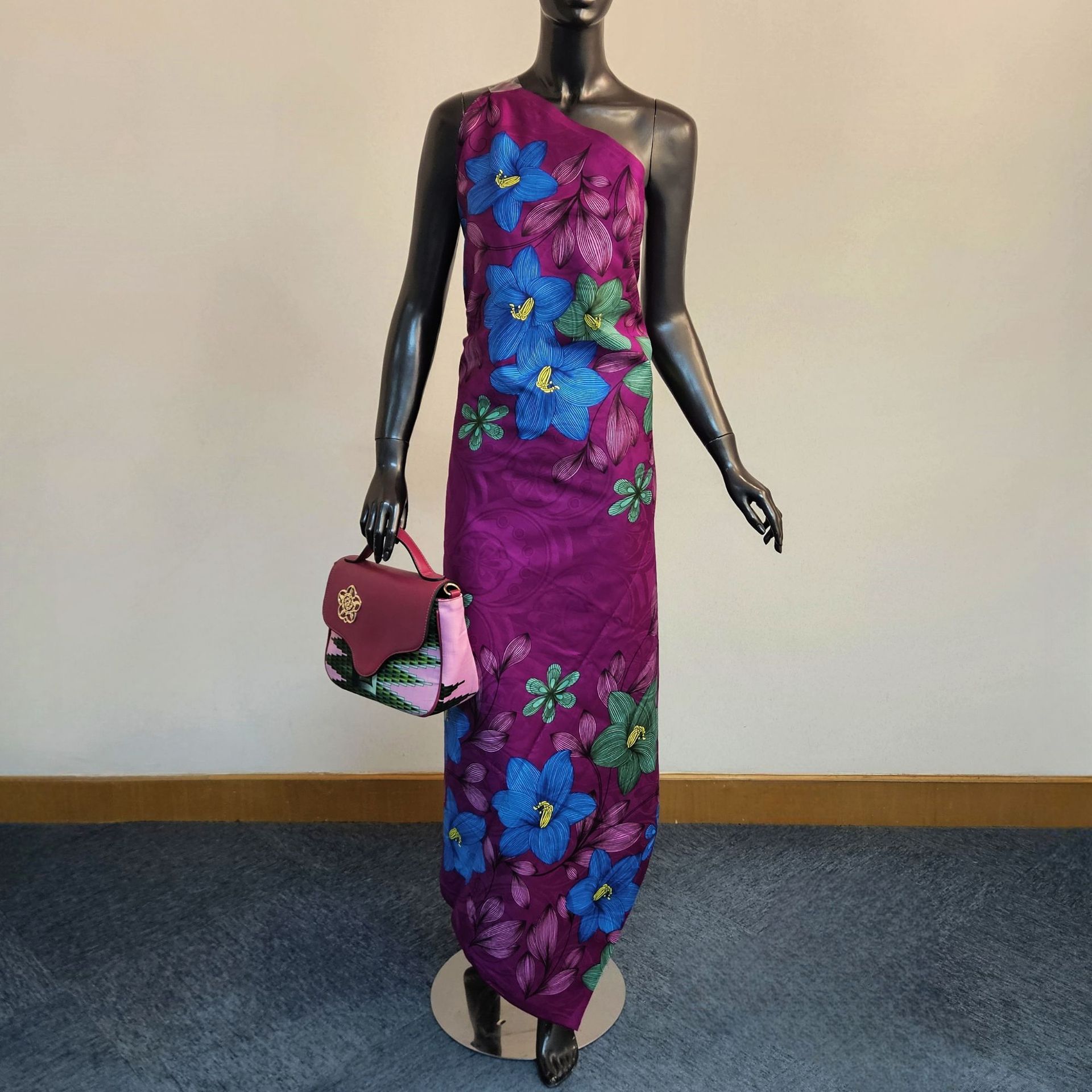 Sewing Batik Fabric - 紫青色の綿に花柄がプリントされたアフリカのワックス生地、バティック生地、DIY縫製用、服、ジャケット、クッション、テーブルクロス用 R6065