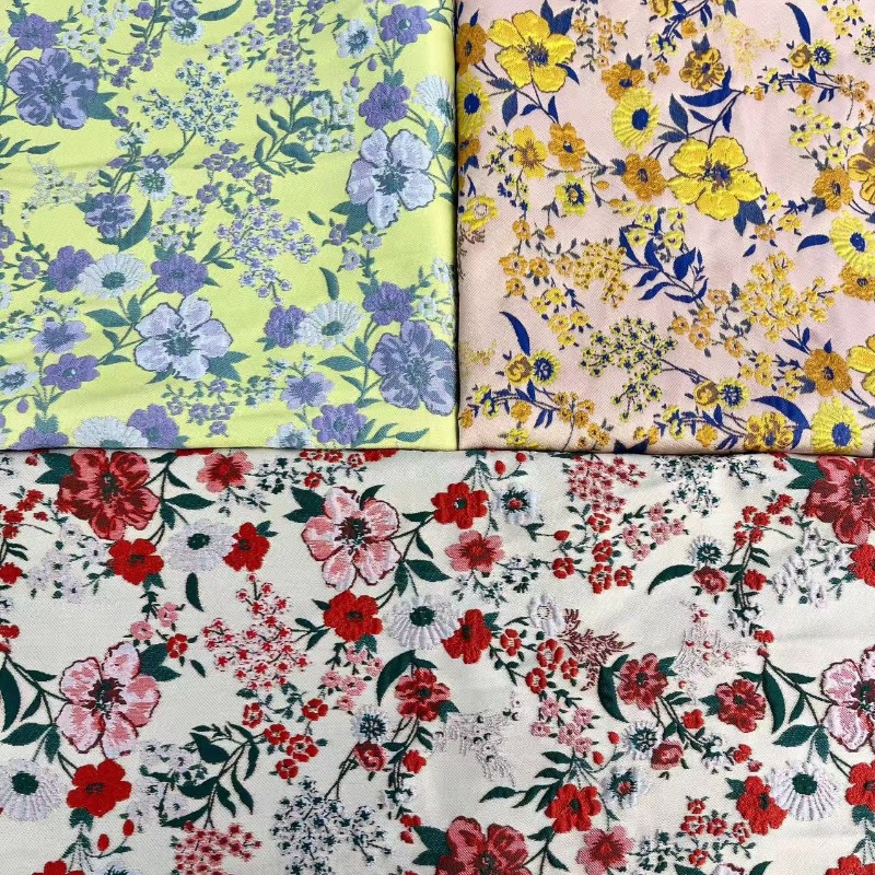 Vintage Sewing Textile - 赤い小花柄ジャカード生地ヴィンテージ中国風漢服袍ドレス DIY 縫製手作り DIY クラフト材料アパレルテキスタイル