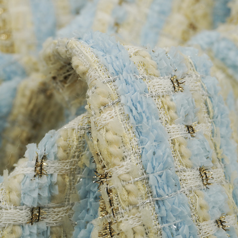 ライトブルーベージュの格子柄ブークレツイード生地、メタリック - Sewing Tweed Fabric のレビューと価格