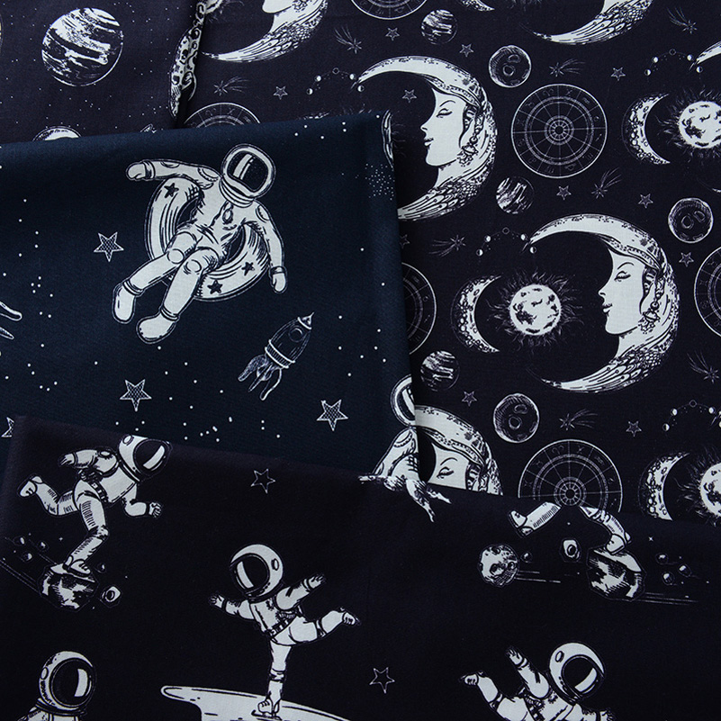 印刷された宇宙飛行士の綿生地,DIYデジタルプリント生地,漫 - Sewing By のレビューと価格